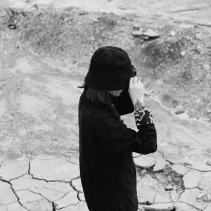 瑞士家庭乱伦图片成视频
